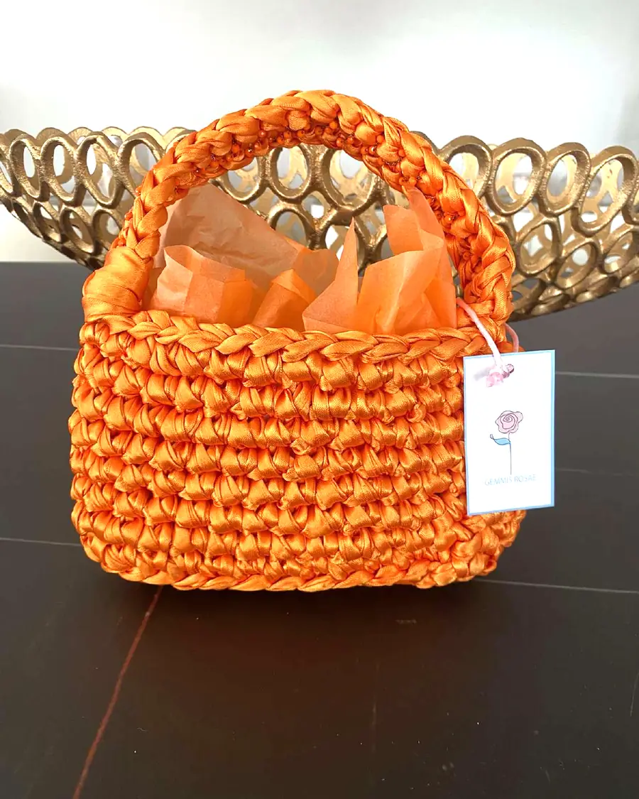 Hera — arancione